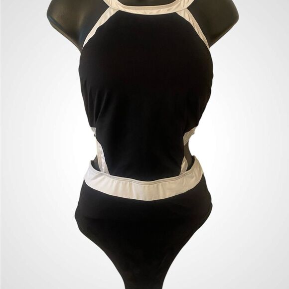 Women’s one piece cutout swimsuit with tummy control black & white NWT size L. - Picture 4 of 10